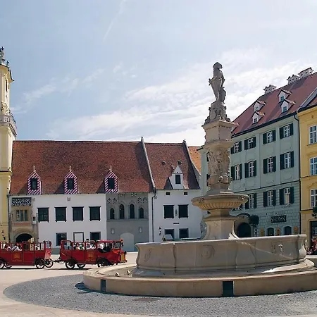 Fantastic With Parking And View Bratislava